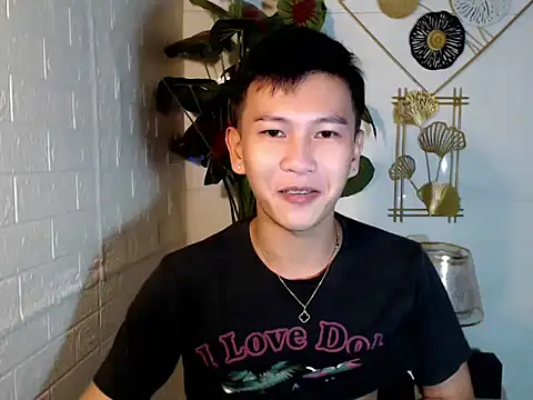 RalfAsian25 online show from 05/13/26, 06:00