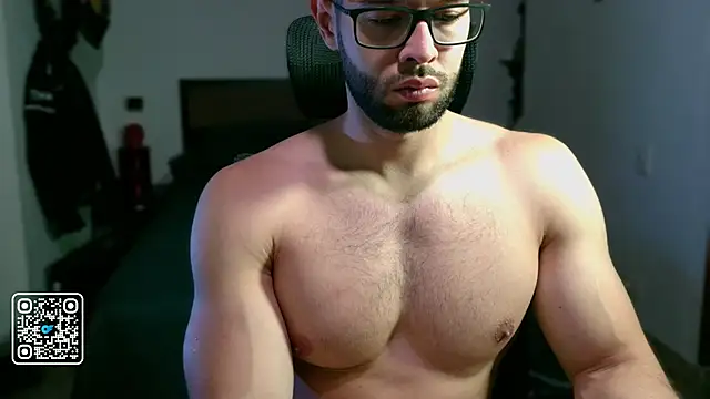 Snapshot of jacobmuscle4u chatting on 09/16/25, 12:00 jacobmuscle4u online show from 09/16/25, 12:00