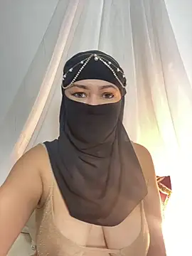 Amyraa  online show from 09/27/25, 11:04