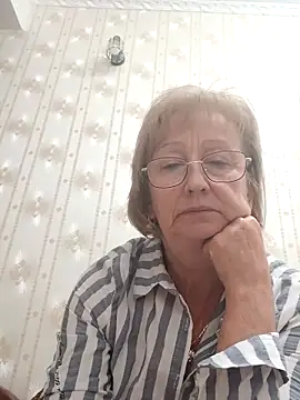 AlikaSwan5821 online show from 09/22/25, 06:32