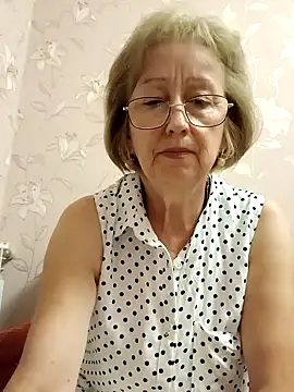 AlikaSwan5821 online show from 09/23/25, 12:19