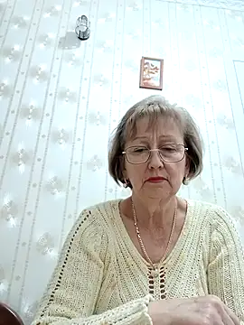 AlikaSwan5821 online show from 11/28/25, 07:49