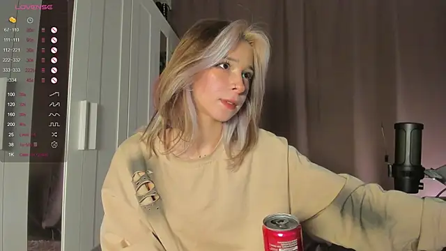 MiSeki online show from 11/04/25, 11:59