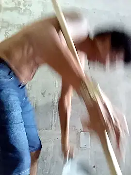 moreno25centimetro online show from 02/10/26, 12:42