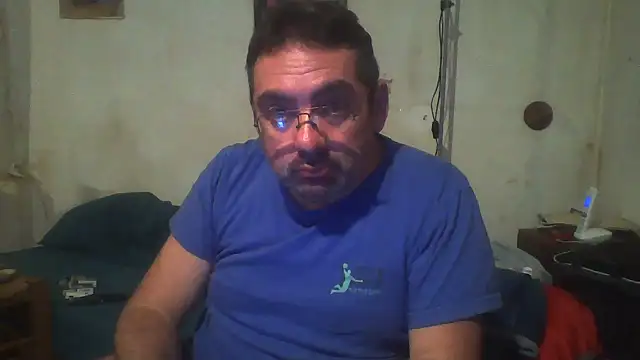 Snapshot of Jouons-ensembles2 chatting on 11/20/25, 01:50 Jouons-ensembles2 online show from 11/20/25, 01:50