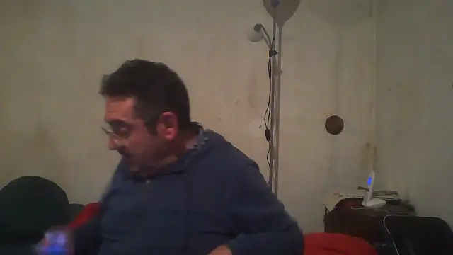 Snapshot of Jouons-ensembles2 chatting on 11/29/25, 02:25 Jouons-ensembles2 online show from 11/29/25, 02:25