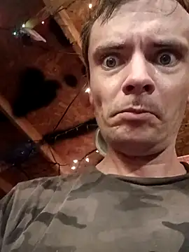 RichardW online show from 05/07/26, 01:33