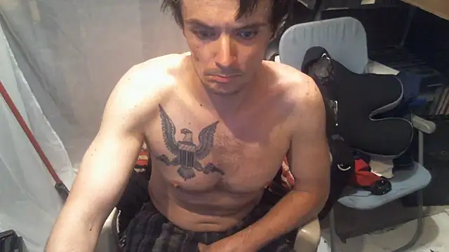 Snapshot of RichardW chatting on 06/24/26, 02:38 RichardW online show from 06/24/26, 02:38