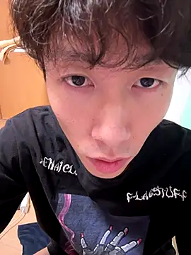 juri20cm online show from 10/15/25, 05:57