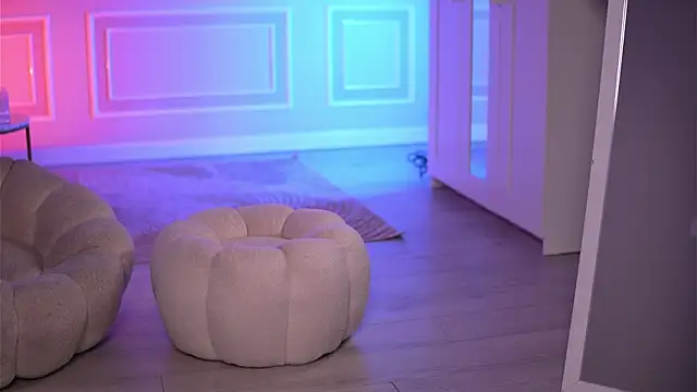 KyssaraPlay online show from 04/08/26, 07:03