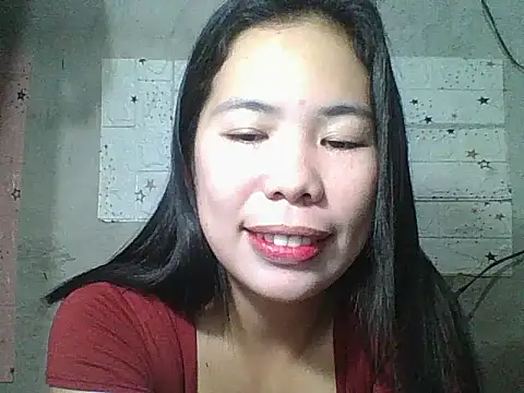 Snapshot of pinaysinglemommm chatting on 09/12/25, 09:15 pinaysinglemommm online show from 09/12/25, 09:15