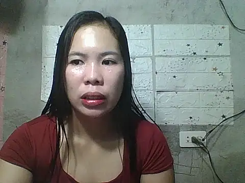 Snapshot of pinaysinglemommm chatting on 09/19/25, 08:53 pinaysinglemommm online show from 09/19/25, 08:53