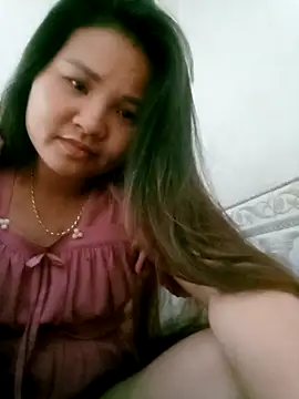 Snapshot of Heulwen-22 chatting on 09/22/25, 02:13 Heulwen-22 online show from 09/22/25, 02:13