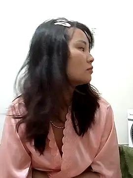 Snapshot of Heulwen-22 chatting on 09/30/25, 07:52 Heulwen-22 online show from 09/30/25, 07:52