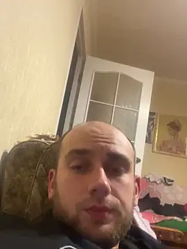 LuckyGirlfriends online show from 10/18/25, 08:20