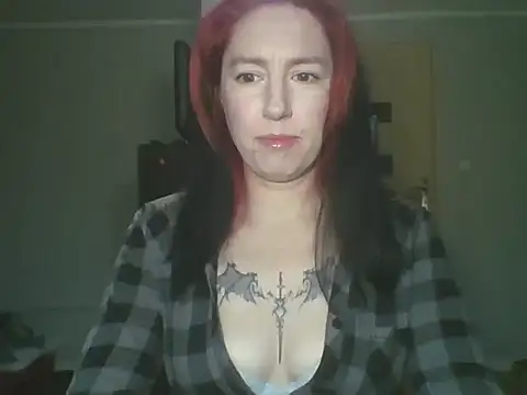 Snapshot of JudyFetish chatting on 10/08/25, 06:11 JudyFetish online show from 10/08/25, 06:11