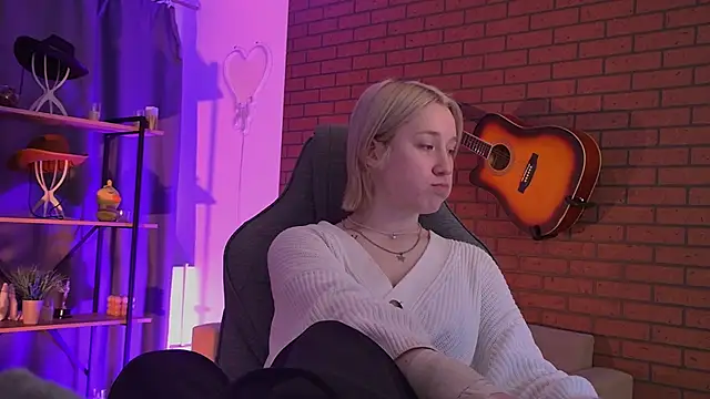 CinBellamy online show from 04/10/26, 06:40