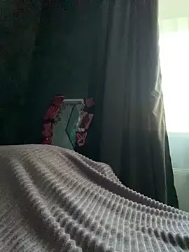 FavoriteKira online show from 10/18/25, 02:18