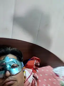 Radhika 01 online show from 11/14/25, 04:00