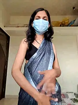 Shivani2002 online show from 02/07/26, 10:08