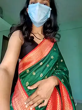 Shivani2002 online show from 02/16/26, 02:51