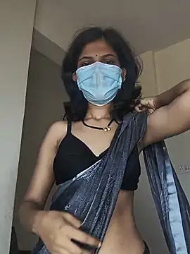 Shivani2002 online show from 06/19/26, 03:44