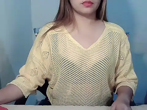 Snapshot of _NaughtyAsian chatting on 10/18/25, 03:46 NaughtyAsian online show from 10/18/25, 03:46