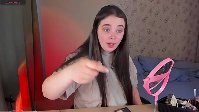 Alice next door online show from 03/22/26, 03:04