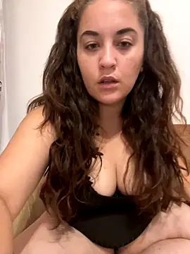 Snapshot of AmaliaAma chatting on 09/25/25, 11:30 AmaliaAma online show from 09/25/25, 11:30