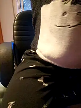 JT 894 online show from 11/16/25, 10:43