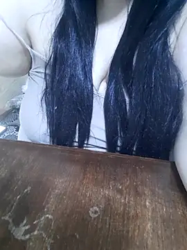 Madam-bezoul- online show from 09/23/25, 10:35