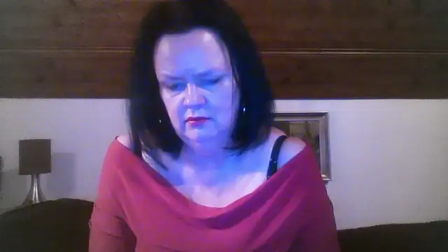 Snapshot of TiffanyMature chatting on 09/22/25, 08:22 TiffanyMature online show from 09/22/25, 08:22