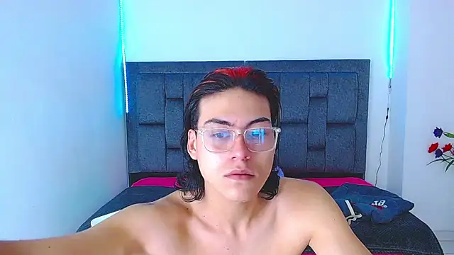 Snapshot of dirty_model chatting on 09/22/25, 03:19 dirty model online show from 09/22/25, 03:19