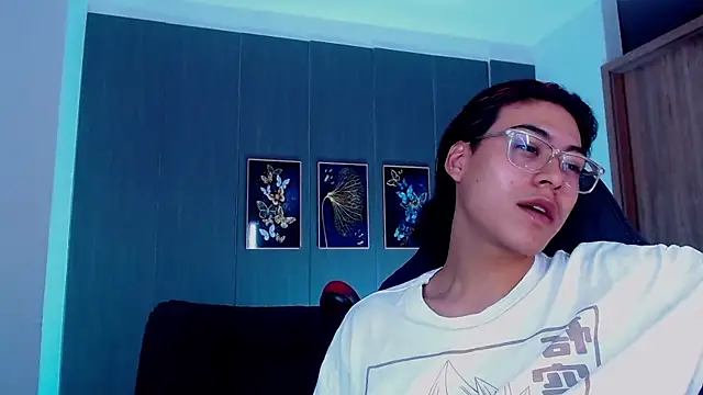 Snapshot of dirty_model chatting on 09/28/25, 10:53 dirty model online show from 09/28/25, 10:53