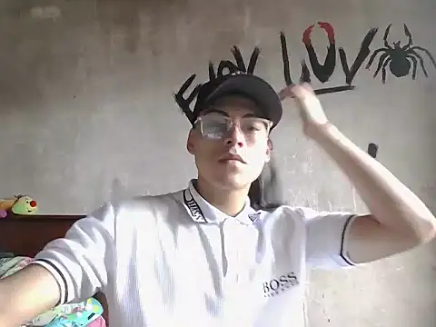 dirty model online show from 04/15/26, 10:32