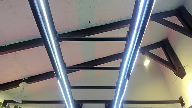 ItaloMoore online show from 11/20/25, 11:21