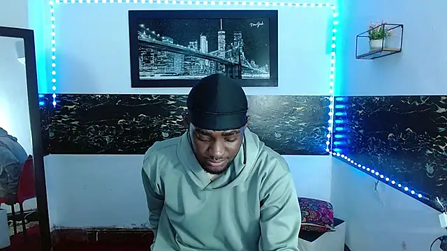 eebony stallion online show from 10/04/25, 03:04