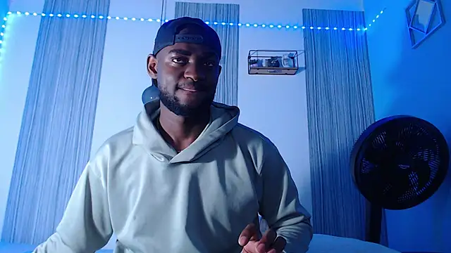 eebony stallion online show from 02/18/26, 03:02