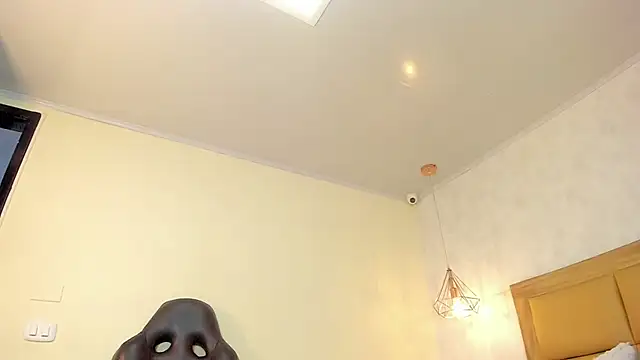 MELISSAROUGE online show from 07/22/26, 07:49
