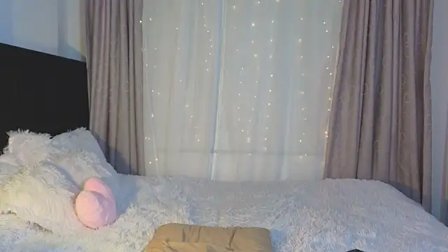 LunaVelvet777 online show from 02/26/26, 04:06