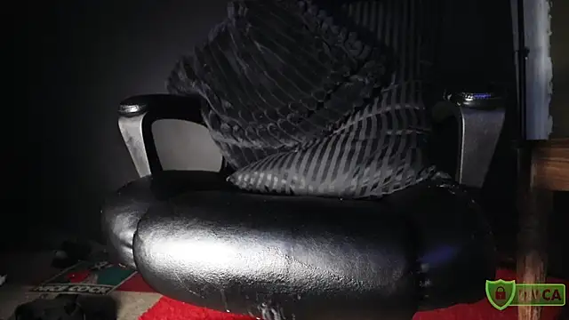 zaddytrey online show from 04/18/26, 02:54