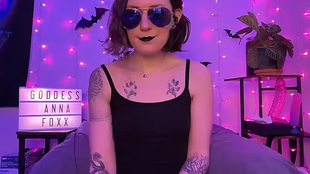 mistressannafoxx online show from 01/06/26, 10:34