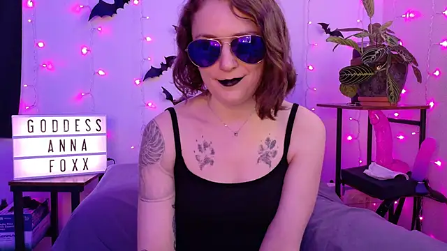 mistressannafoxx online show from 02/02/26, 10:08