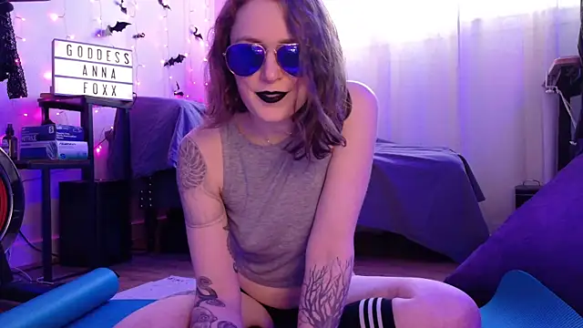 mistressannafoxx online show from 03/11/26, 12:05