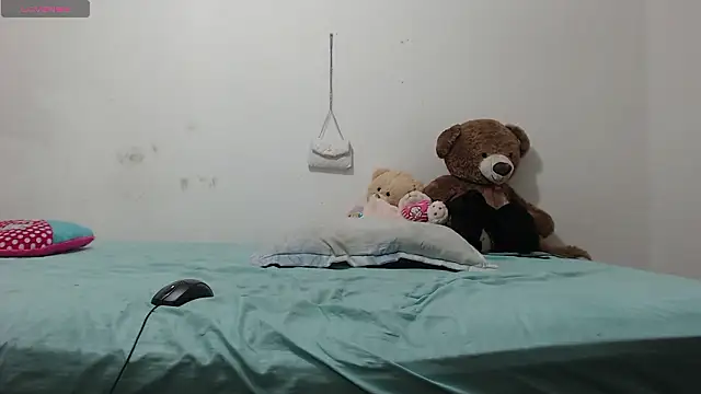 toxic sweet  online show from 02/15/26, 04:31