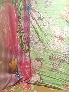 hotmomma8 online show from 09/11/25, 06:41