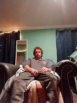 CatchyPart93 online show from 12/18/25, 09:37