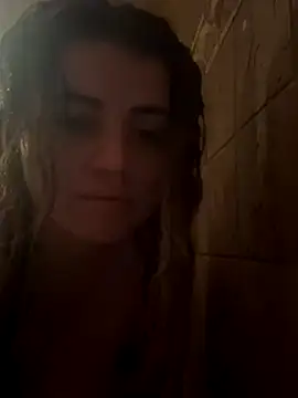 Snapshot of M1l3yD3w chatting on 09/13/25, 04:23 M1l3yD3w online show from 09/13/25, 04:23