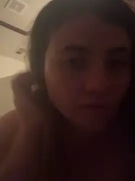 Snapshot of M1l3yD3w chatting on 09/20/25, 04:24 M1l3yD3w online show from 09/20/25, 04:24