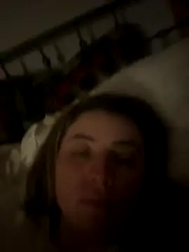 Snapshot of M1l3yD3w chatting on 11/22/25, 03:27 M1l3yD3w online show from 11/22/25, 03:27